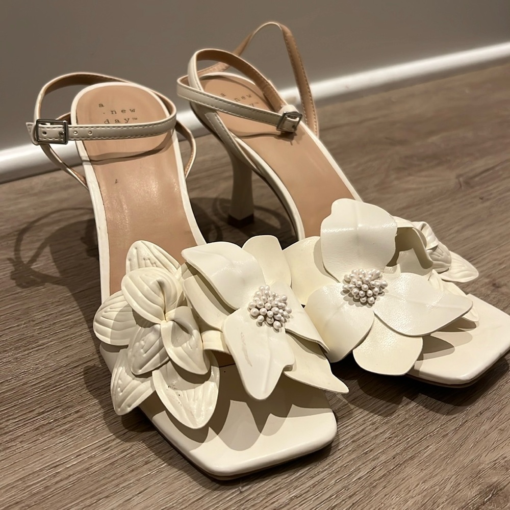 Target heels